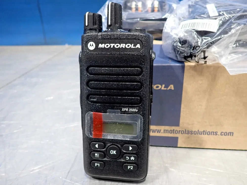 Motorola Professional Digital Two-way Radio - Xpr3000/xpr3000e