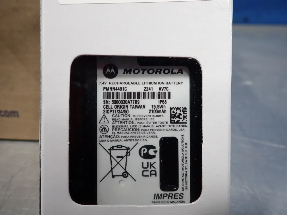 Motorola Professional Digital Two-way Radio - Xpr3000/xpr3000e