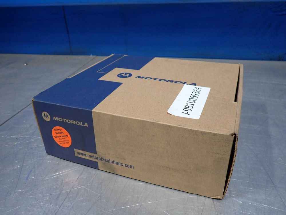 Motorola Professional Digital Two-way Radio - Xpr3000/xpr3000e