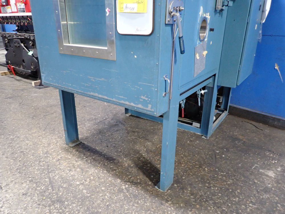 Thermotron 40" X 40" X 36" Environmental Chamber - F32-chv-15-15