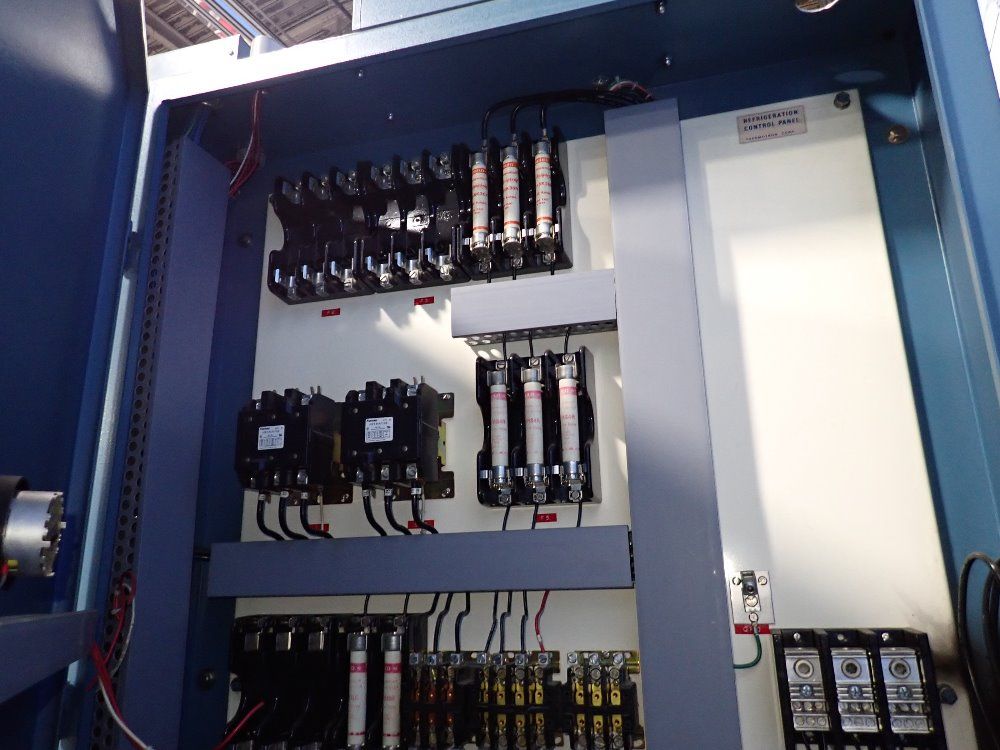 Thermotron 40" X 40" X 36" Environmental Chamber - F32-chv-15-15