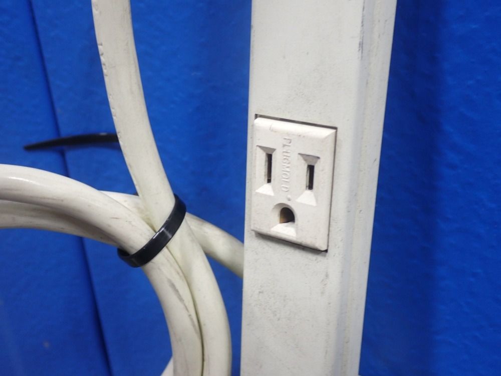 Wire Mold 8-outlet Extension Cord Power Block - Pm48l