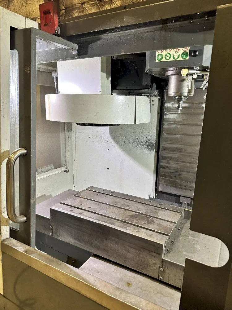 Haas 26" X 14" Table Cnc Vertical Machining Center - Vf-1