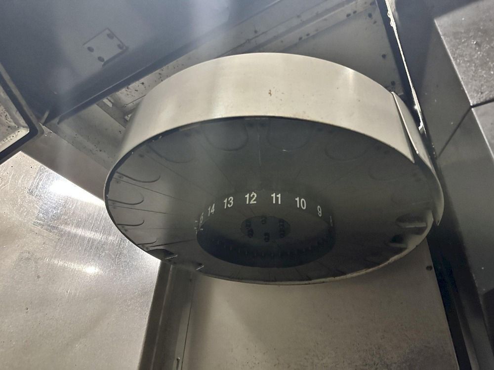 Haas 26" X 14" Table Cnc Vertical Machining Center - Vf-1