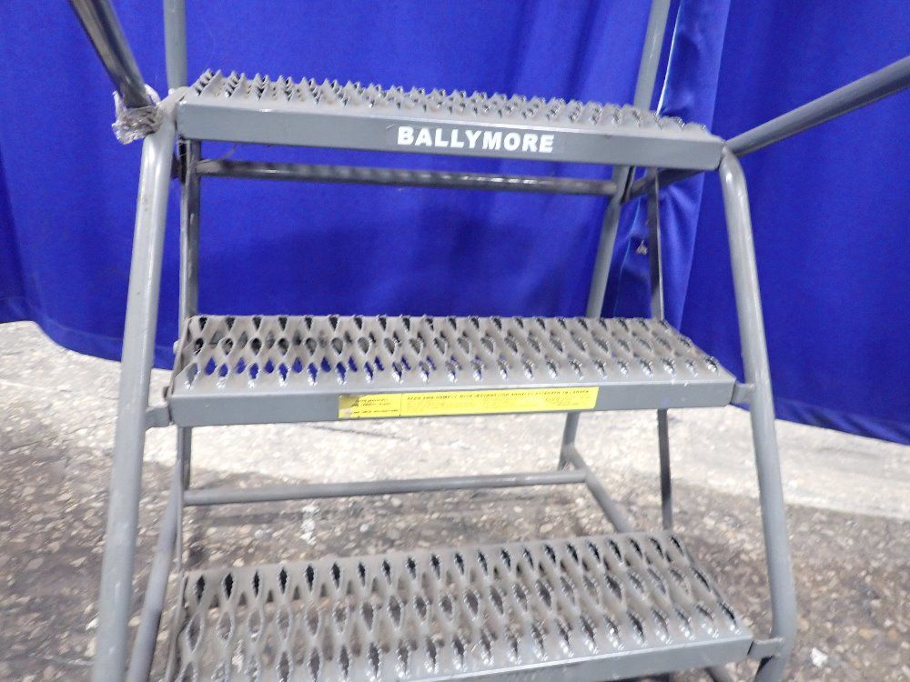Ballymore 3 Steps Portable Stairs
