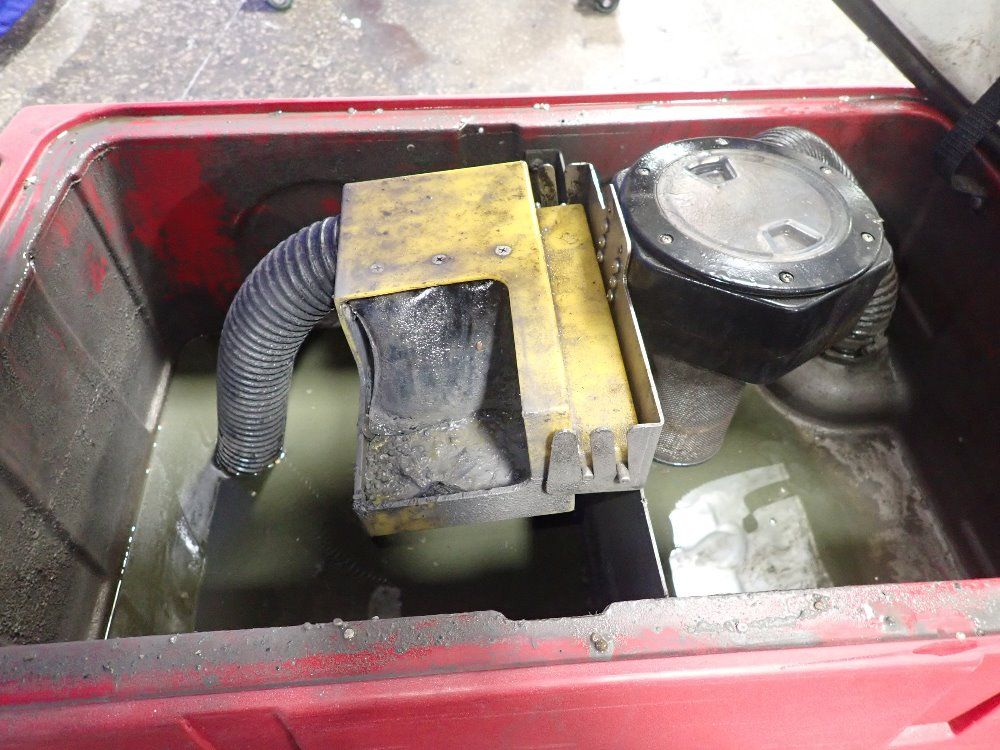 Factory Cat 40" Floor Scrubber - Mini-hd