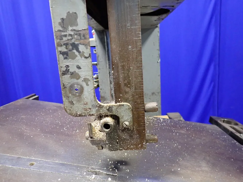 Doall 10" X 16" Vertical Band Saw - Ml