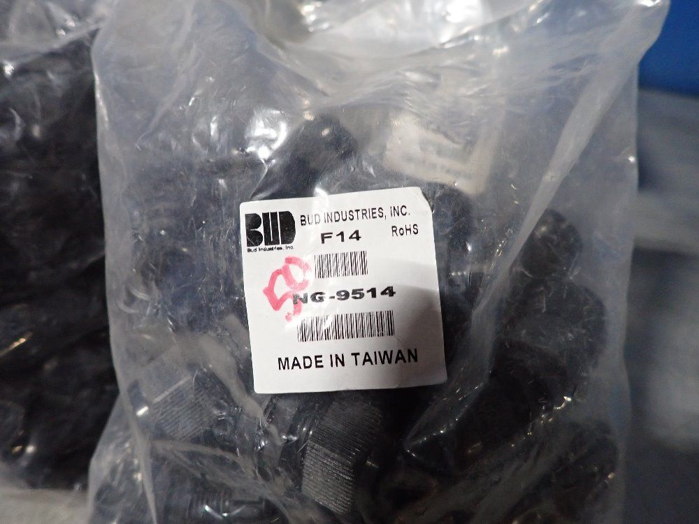 Bud Industries Cable Gland  Cable Supports