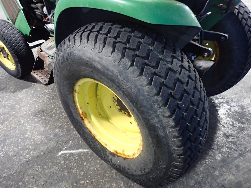John Deere John Deere Ehydro Utility Tractor