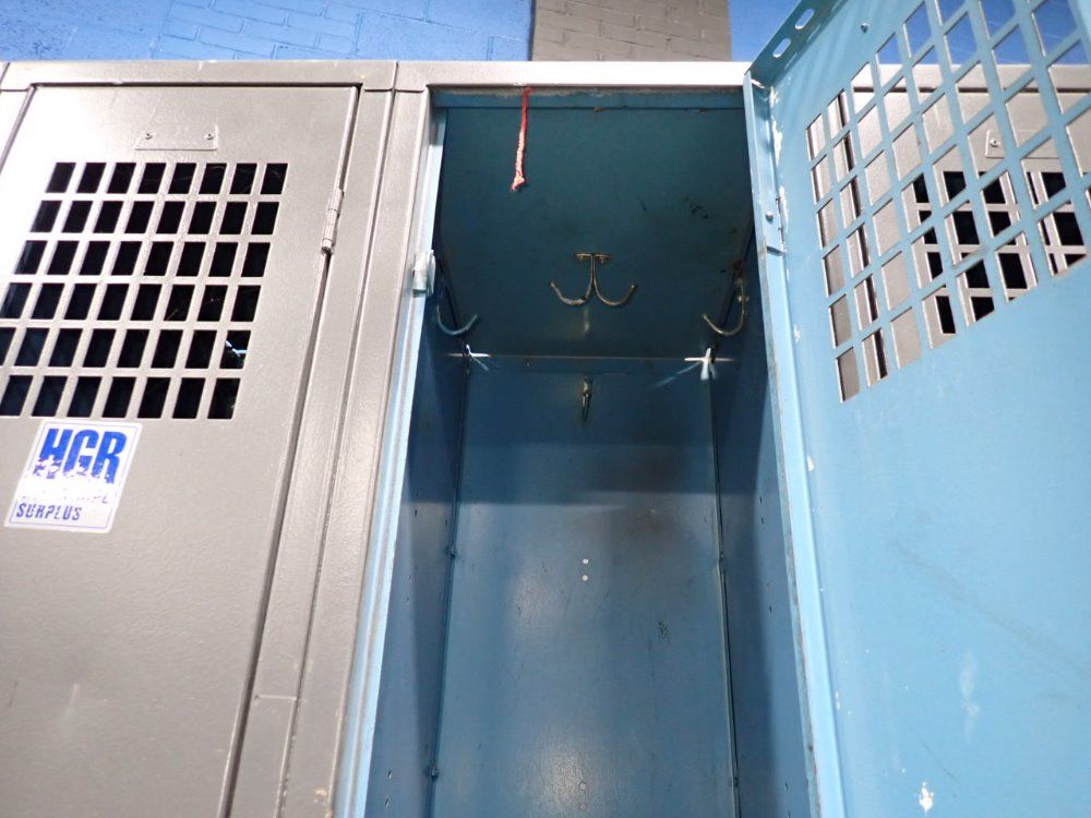  Lockers