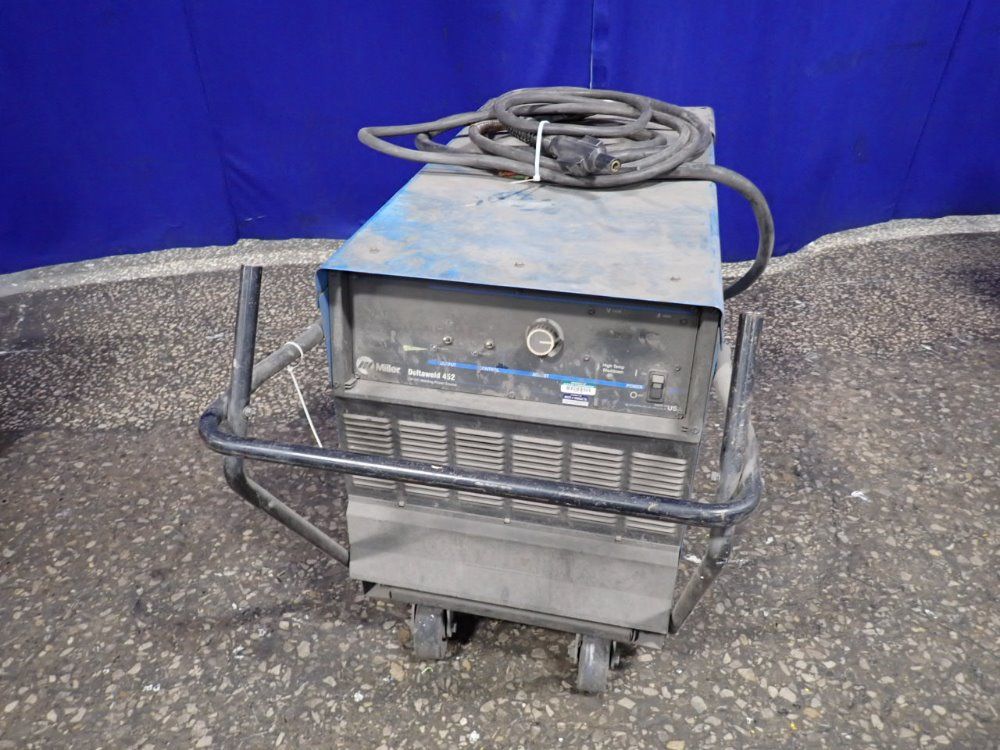 Miller Miller Deltaweld 452 Welder