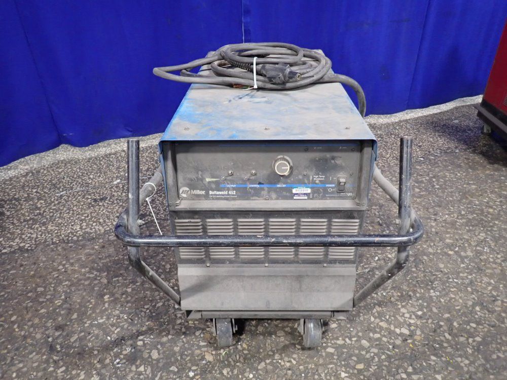 Miller Miller Deltaweld 452 Welder