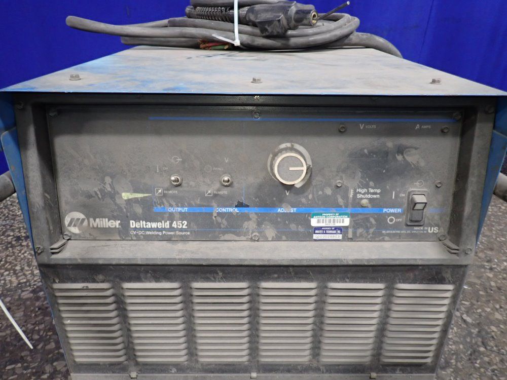 Miller Miller Deltaweld 452 Welder