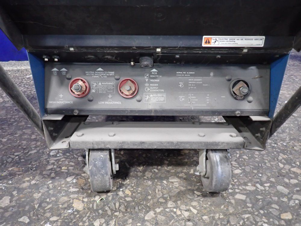 Miller Miller Deltaweld 452 Welder