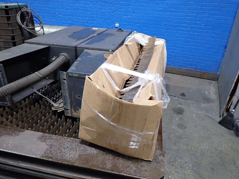 Multicam Multicam 3000 Plasma Table