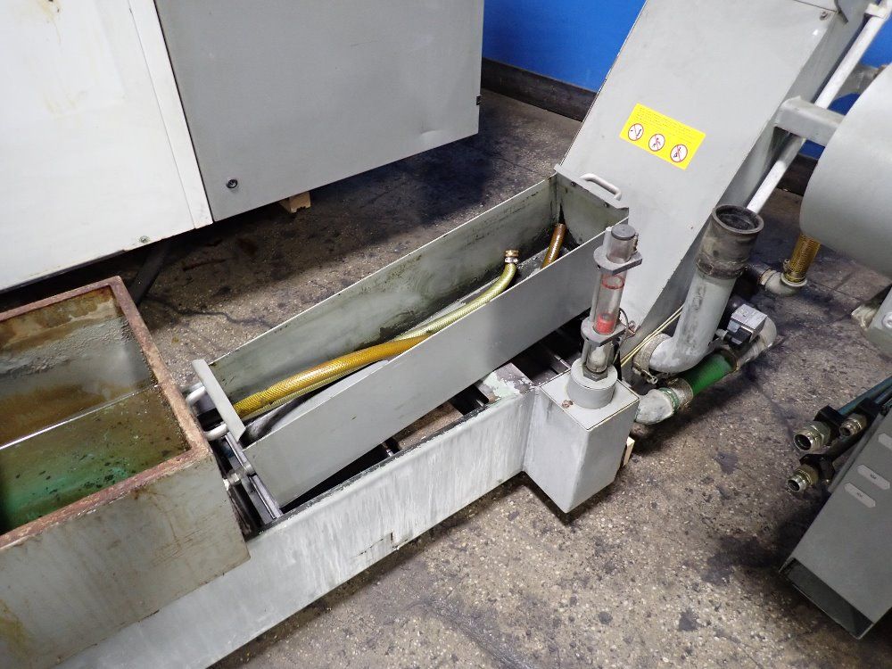 Deckel Maho 2004 Deckel Maho Dmc63v Cnc Vmc