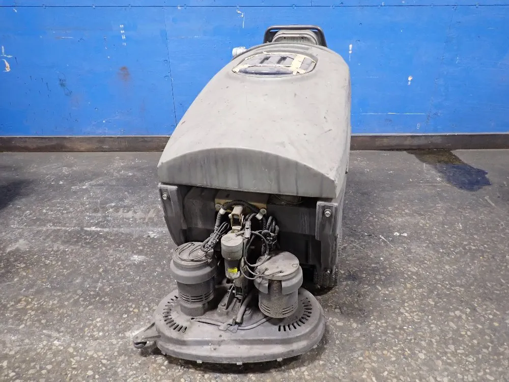 Advanced Floor Scrubber