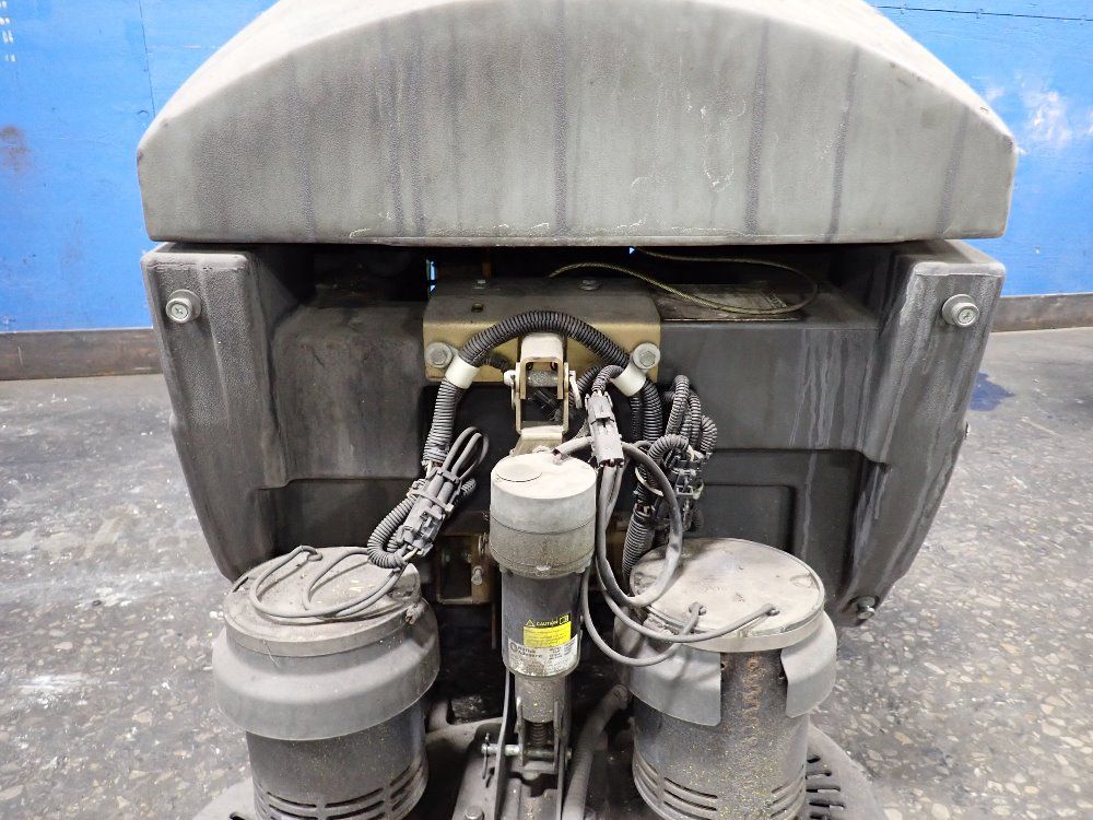 Advanced Floor Scrubber