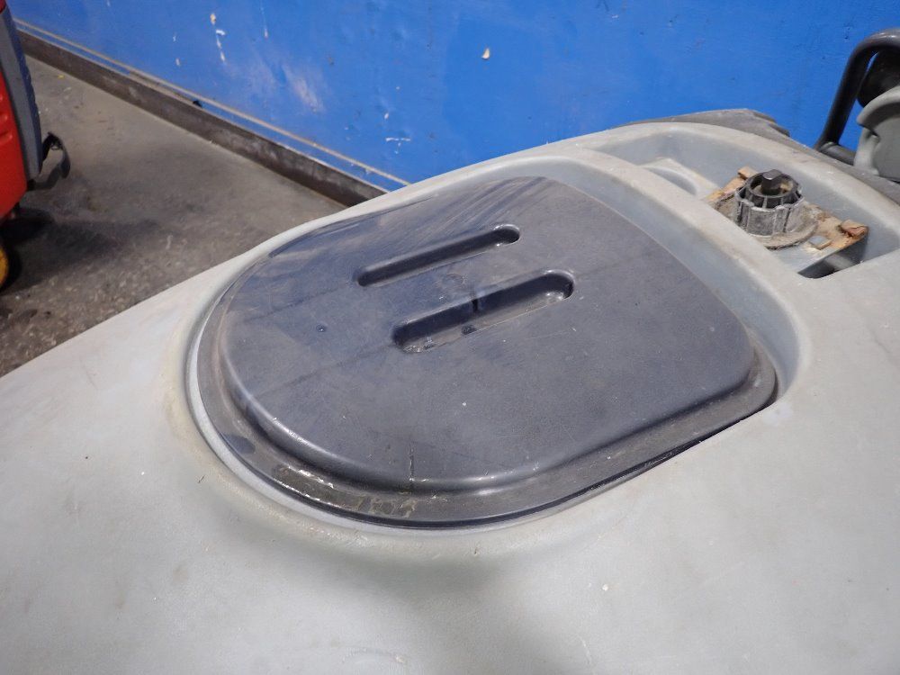 Advanced Floor Scrubber