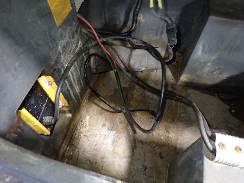 Advanced Floor Scrubber