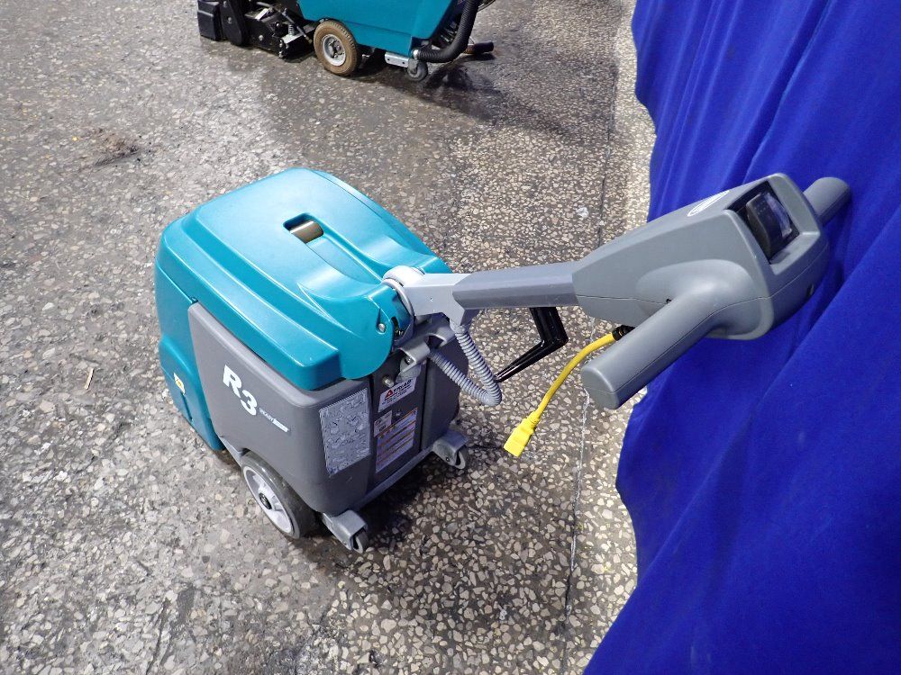 Tennant Floor Scrubber
