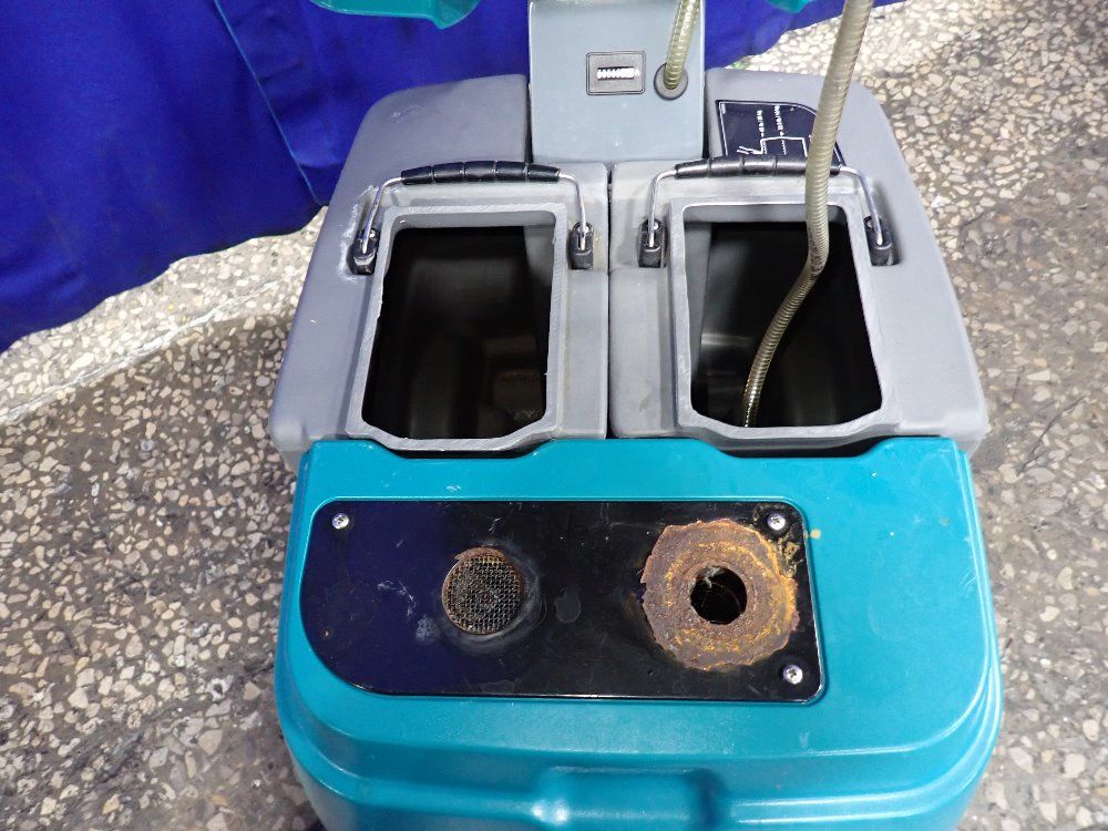 Tennant Floor Scrubber