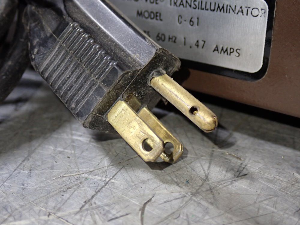 Ultraviolet Products Inc Transilluminator