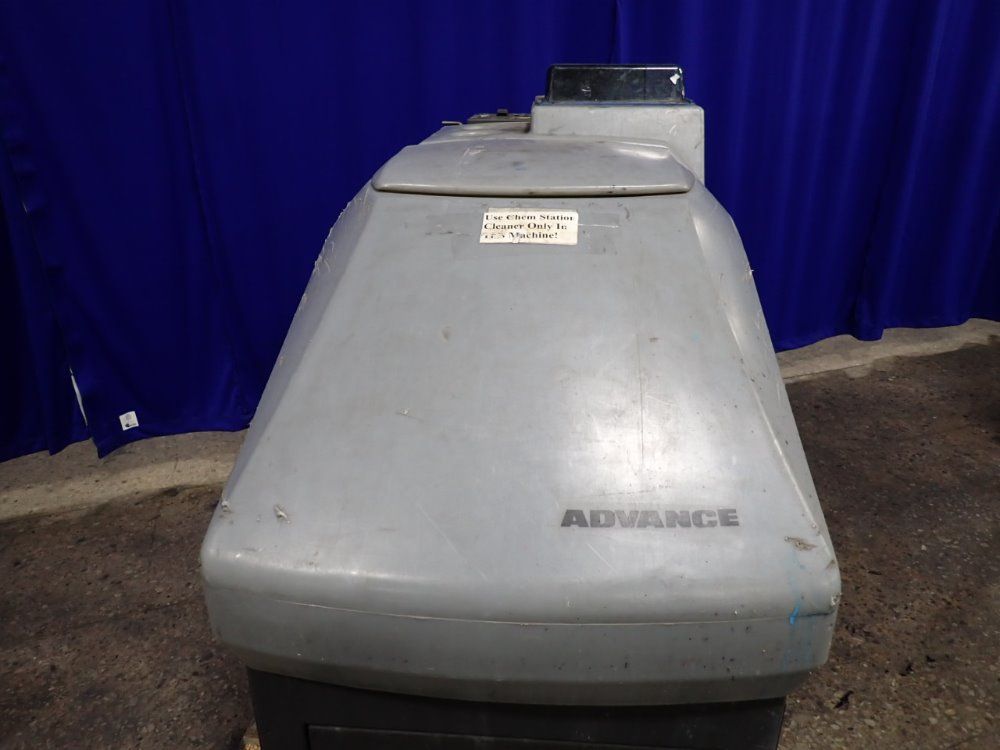 Advance Machine Company 44" Floor Scrubber - 280hp