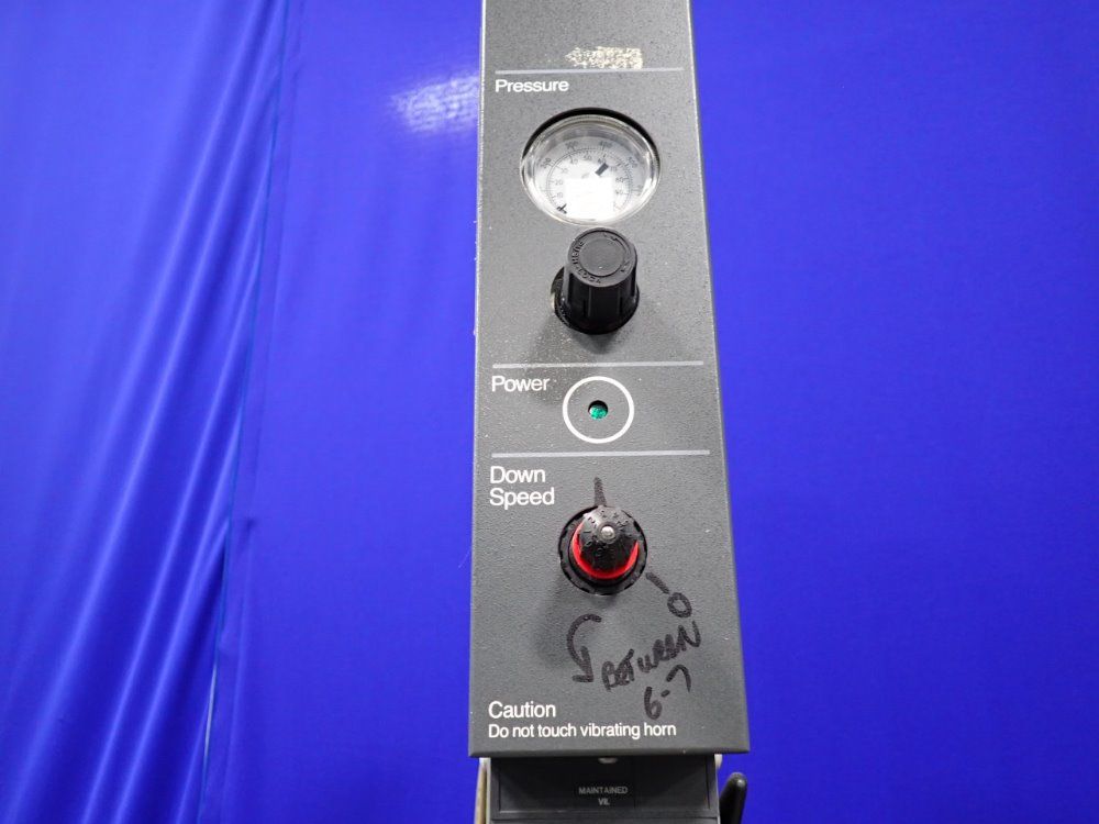 Branson Ultrasonic Welder