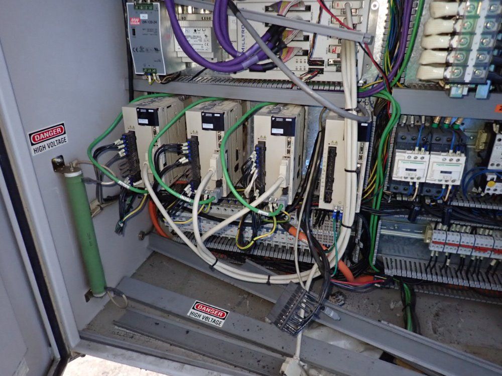 Milltronics 16" X 54" 2012 Milltronics Rh20 Cnc Vmc - Rh20