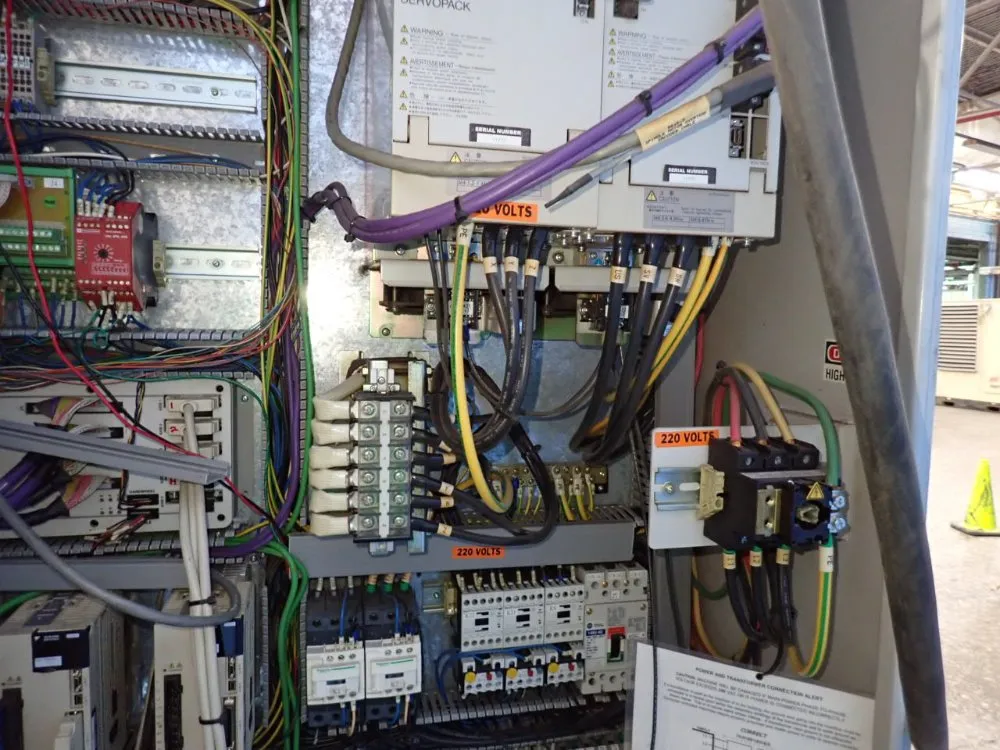 Milltronics 16" X 54" 2012 Milltronics Rh20 Cnc Vmc - Rh20