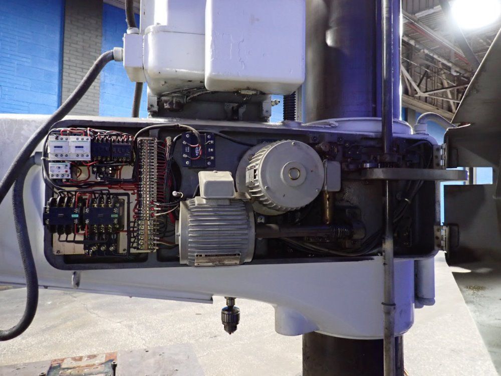 Ikeda 1979 Ikeda Rm1575 Radial Drilling Machine