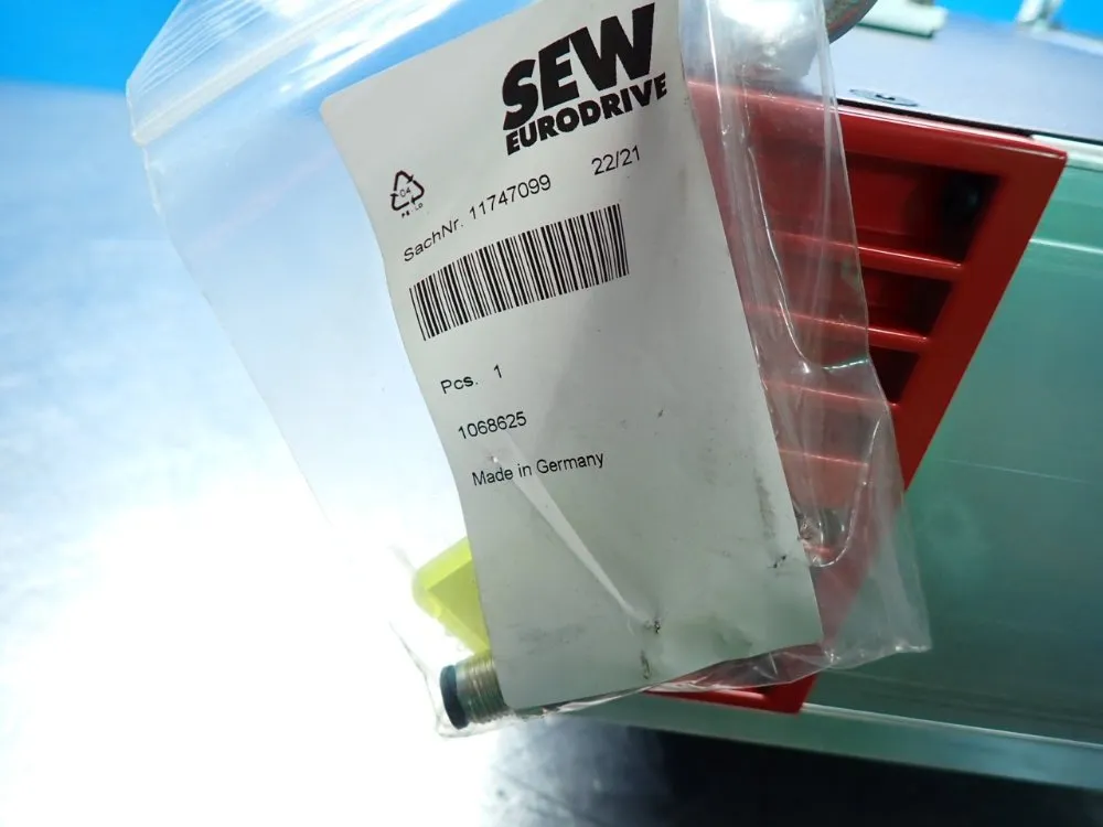 Sew Eurodrive Movipro Drive & Application Controller - Phc21a-a075m1-e31a-00