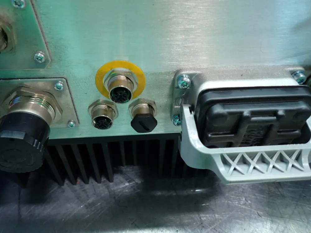 Sew Eurodrive Movipro Drive & Application Controller - Phc21a-a075m1-e31a-00