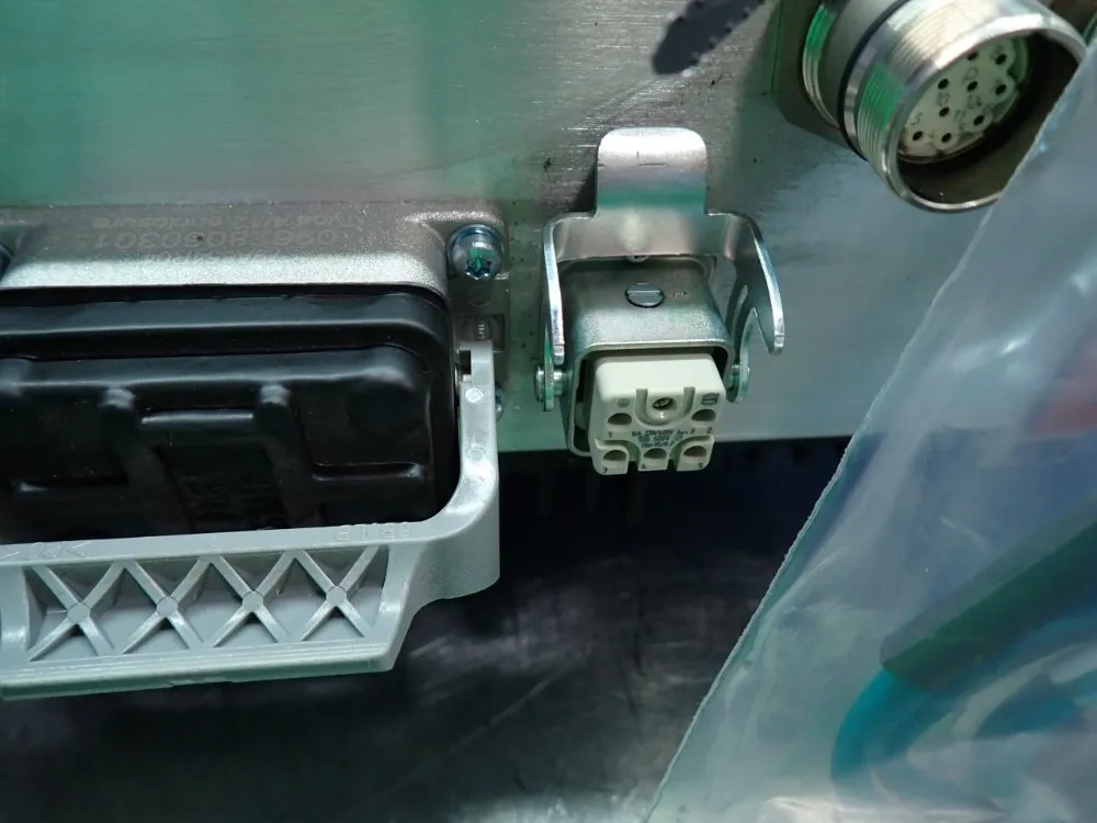 Sew Eurodrive Movipro Drive & Application Controller - Phc21a-a075m1-e31a-00