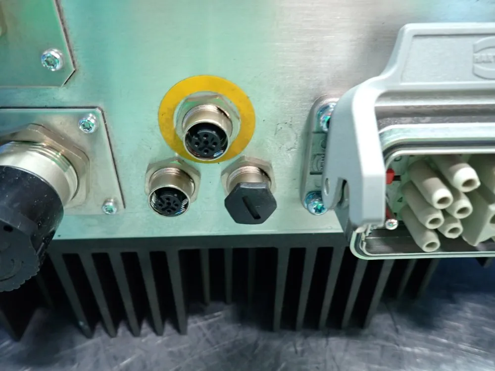 Sew Eurodrive Movipro Drive & Application Controller - Phc21a-a075m1-e31a-00