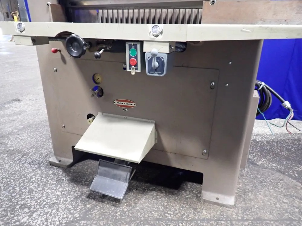 The Challenge Machinery 30" Paper Cutter - Mcpb
