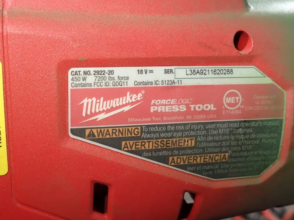 Milwaukee 7200 Lbs. Force Strut Slayer - 2922-20