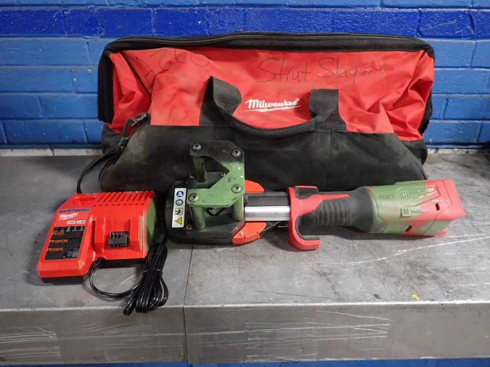 Milwaukee 7200 Lbs. Force Strut Slayer - 2922-20