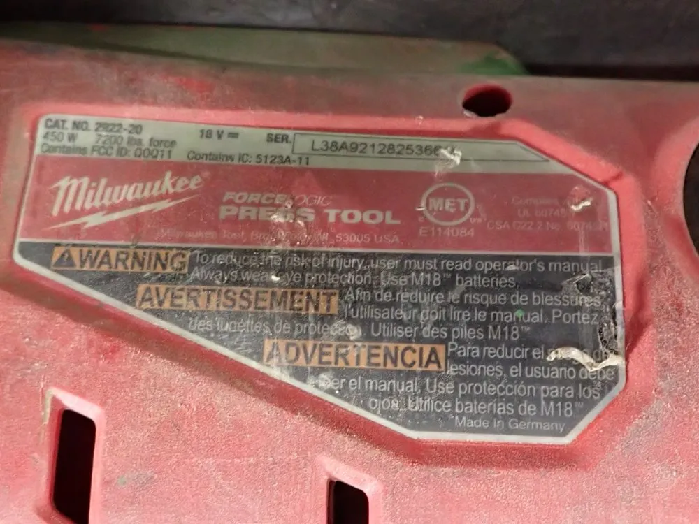 Milwaukee 7200 Lbs. Force Strut Slayer - 2922-20