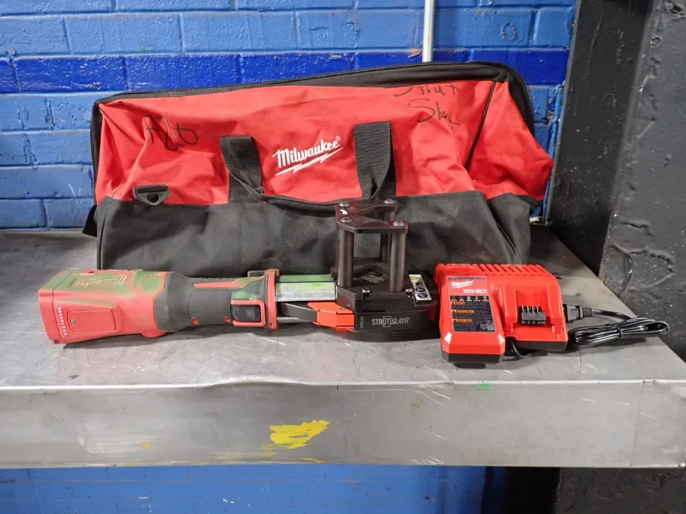 Milwaukee 7200 Lbs. Force Strut Slayer - 2922-20