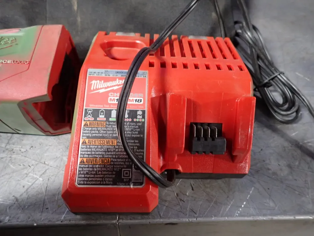 Milwaukee 7200 Lbs. Force Strut Slayer - 2922-20