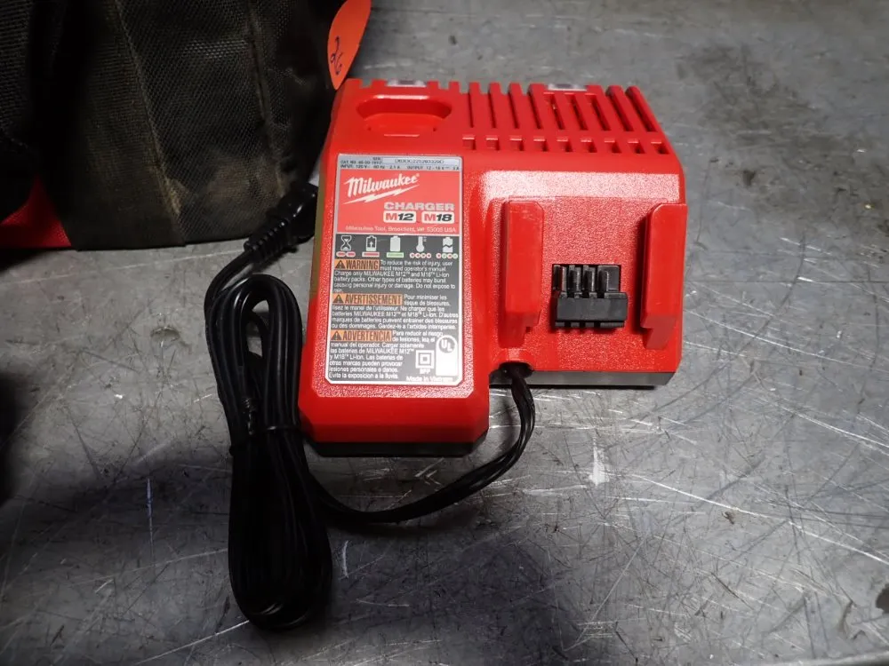 Milwaukee 7200 Lbs. Force Strut Slayer - 2922-20