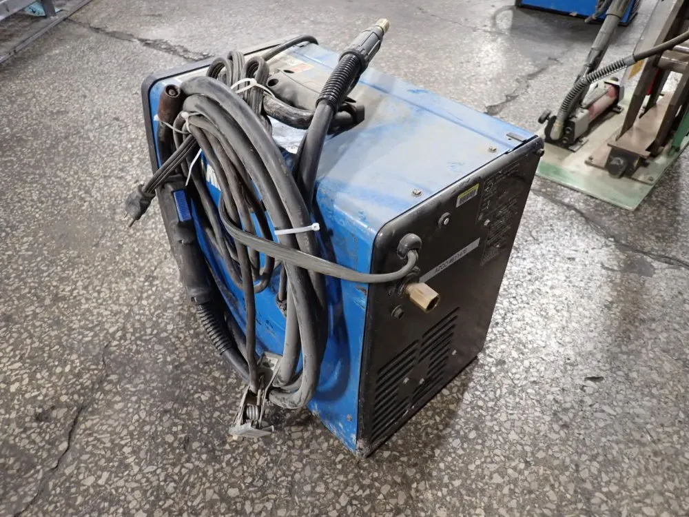 Miller 90 Amps Wire Welder - Millermatic 135