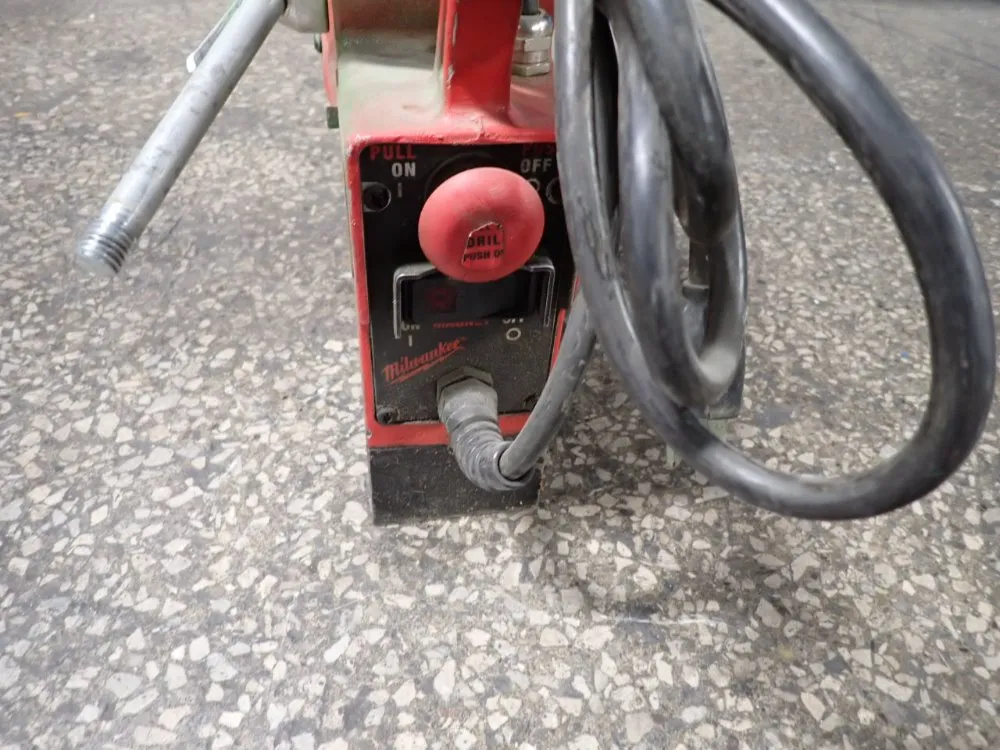 Milwaukee Electric Tool Corp 4" Electromagnetic Drill Press - 4270-20