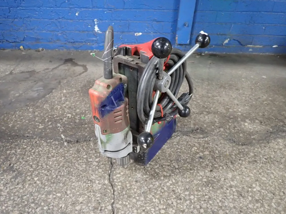 Milwaukee Electric Tool Corp 4" Electromagnetic Drill Press - 4202