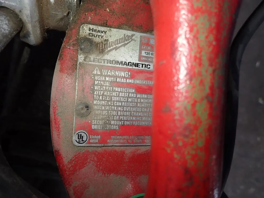 Milwaukee Electric Tool Corp 4" Electromagnetic Drill Press - 4202