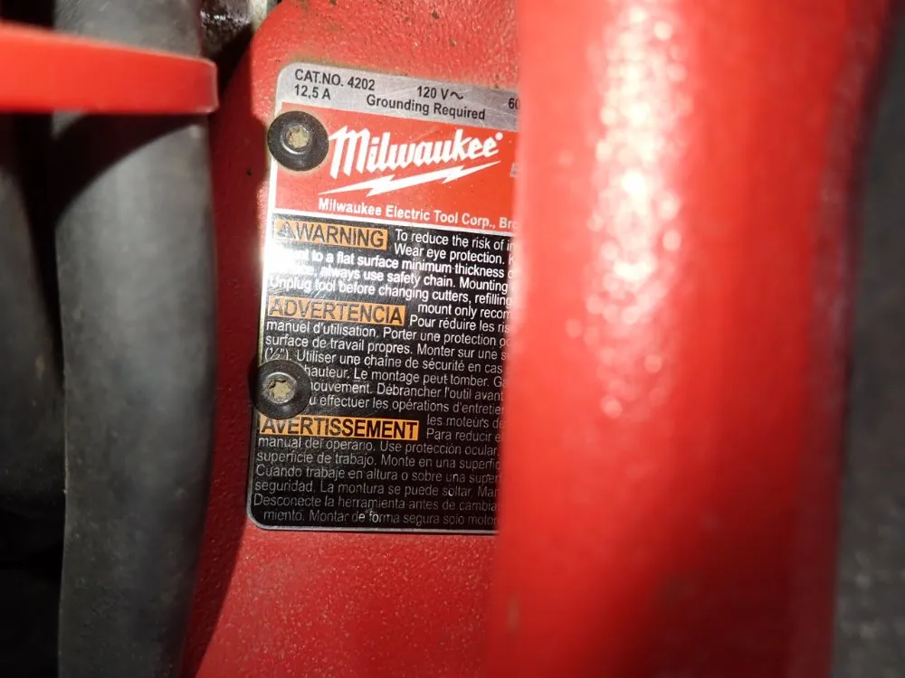 Milwaukee Electric Tool Corp 4" Electromagnetic Drill Press - 4202