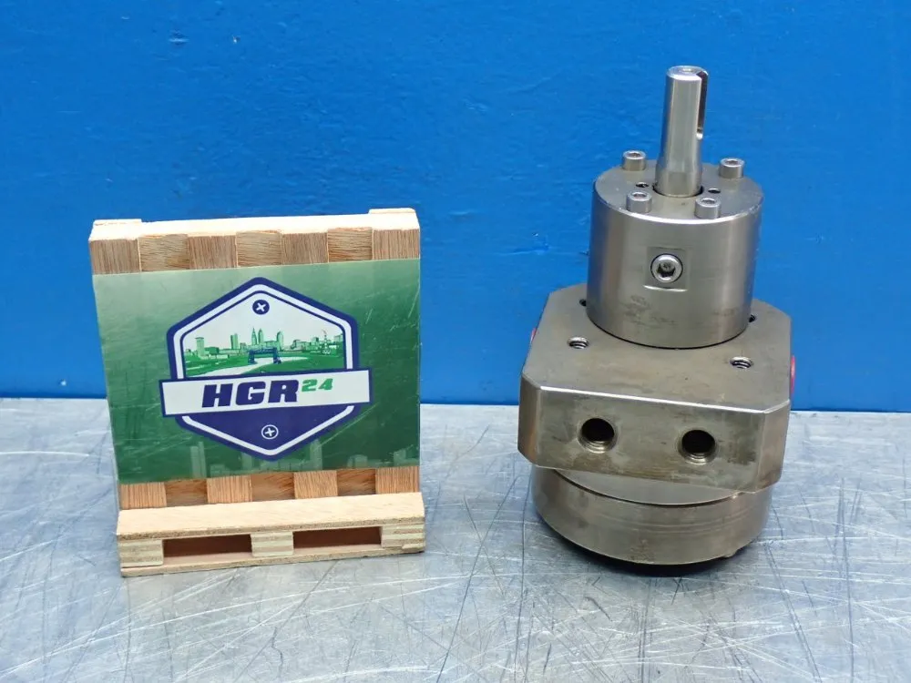 Zenith Pumps 9000-series Gear Pump - 11-90001-2922-0