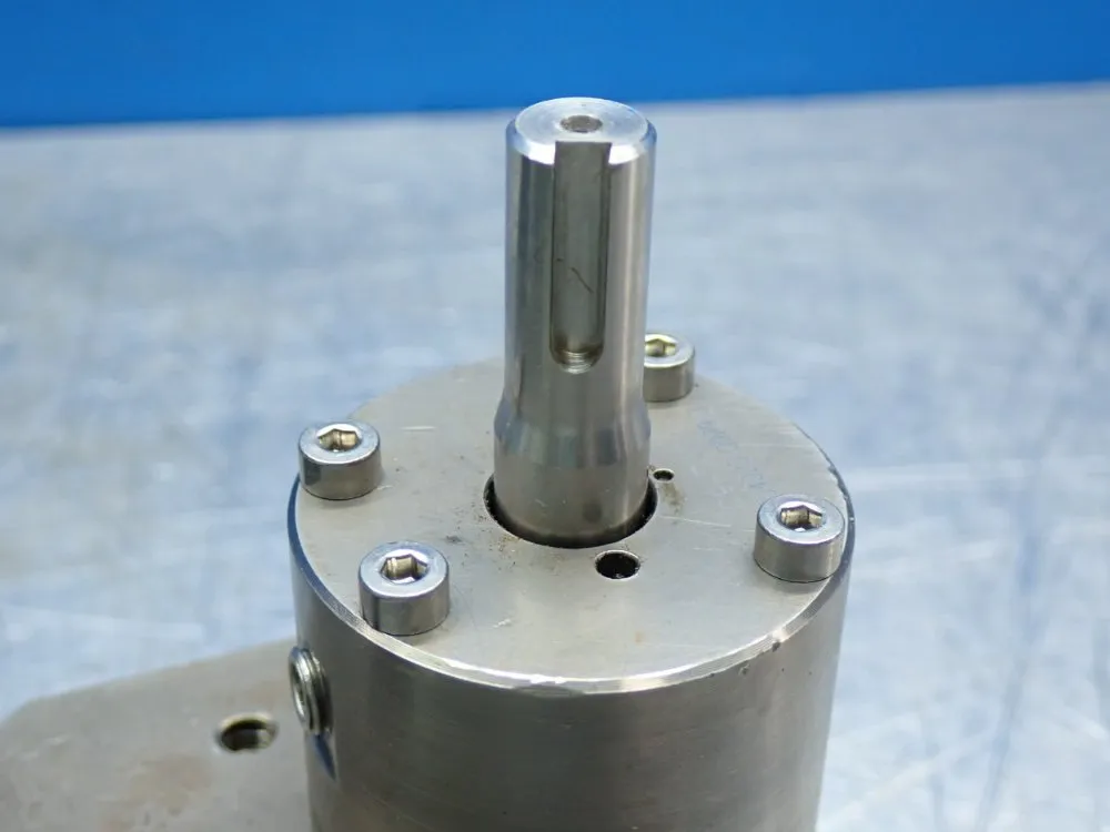 Zenith Pumps 9000-series Gear Pump - 11-90001-2922-0